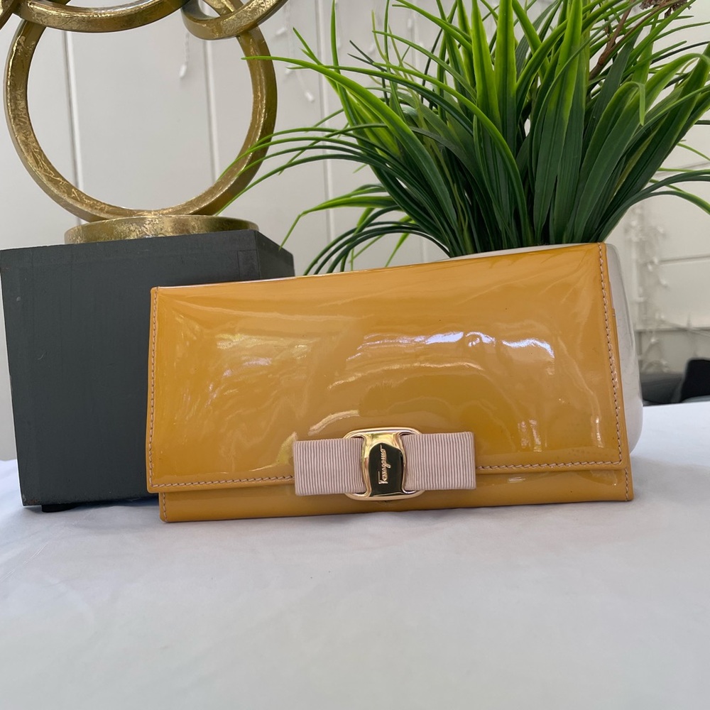 Salvatore Ferragamo Blush Pink and Mustard Leather Wallet